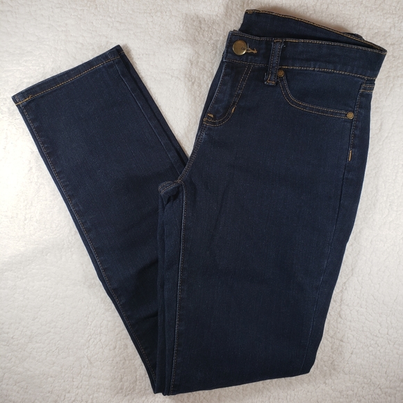 Gap Women’s Midrise Dark Wash Jeans sz 2/26R - Picture 2 of 6